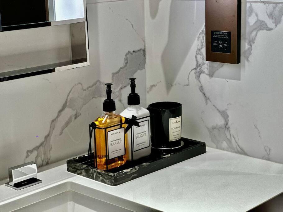 Luxe Address Opera 2br Burj Khalifa View Apartment *